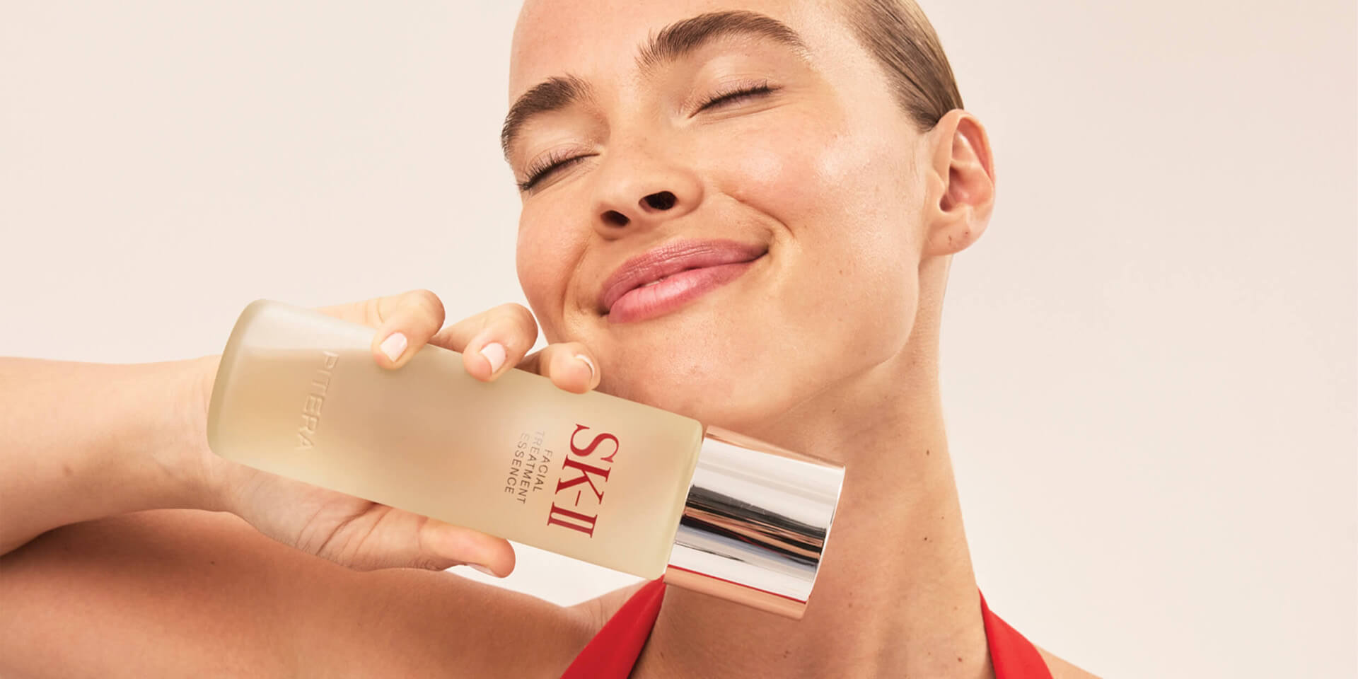PITERA™ Facial Treatment Essence - Hydrating Skin Essence | SK-II US