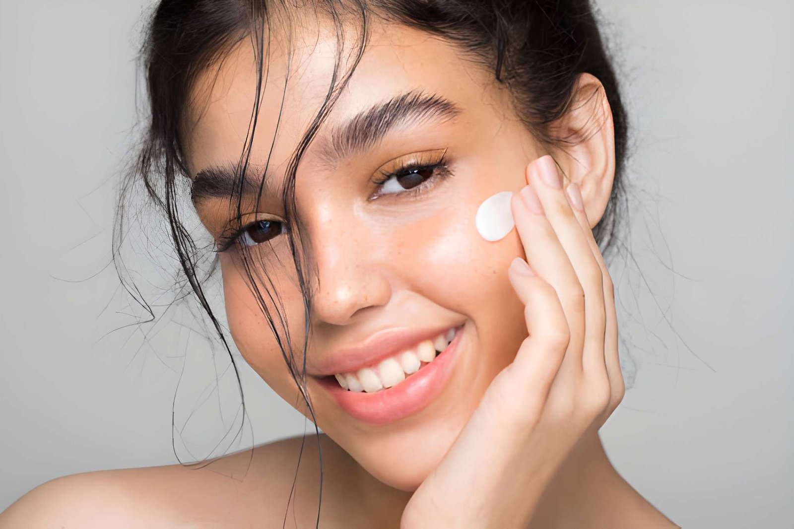 MOISTURIZERS